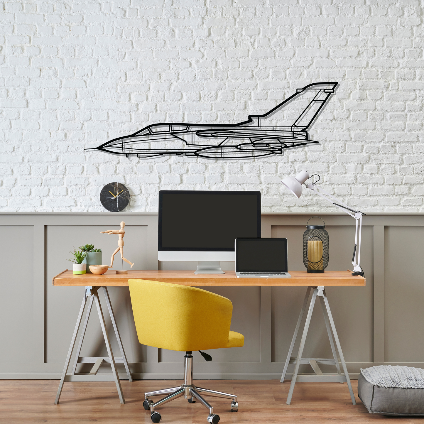 Décoration murale en métal - Tornado Silhouette